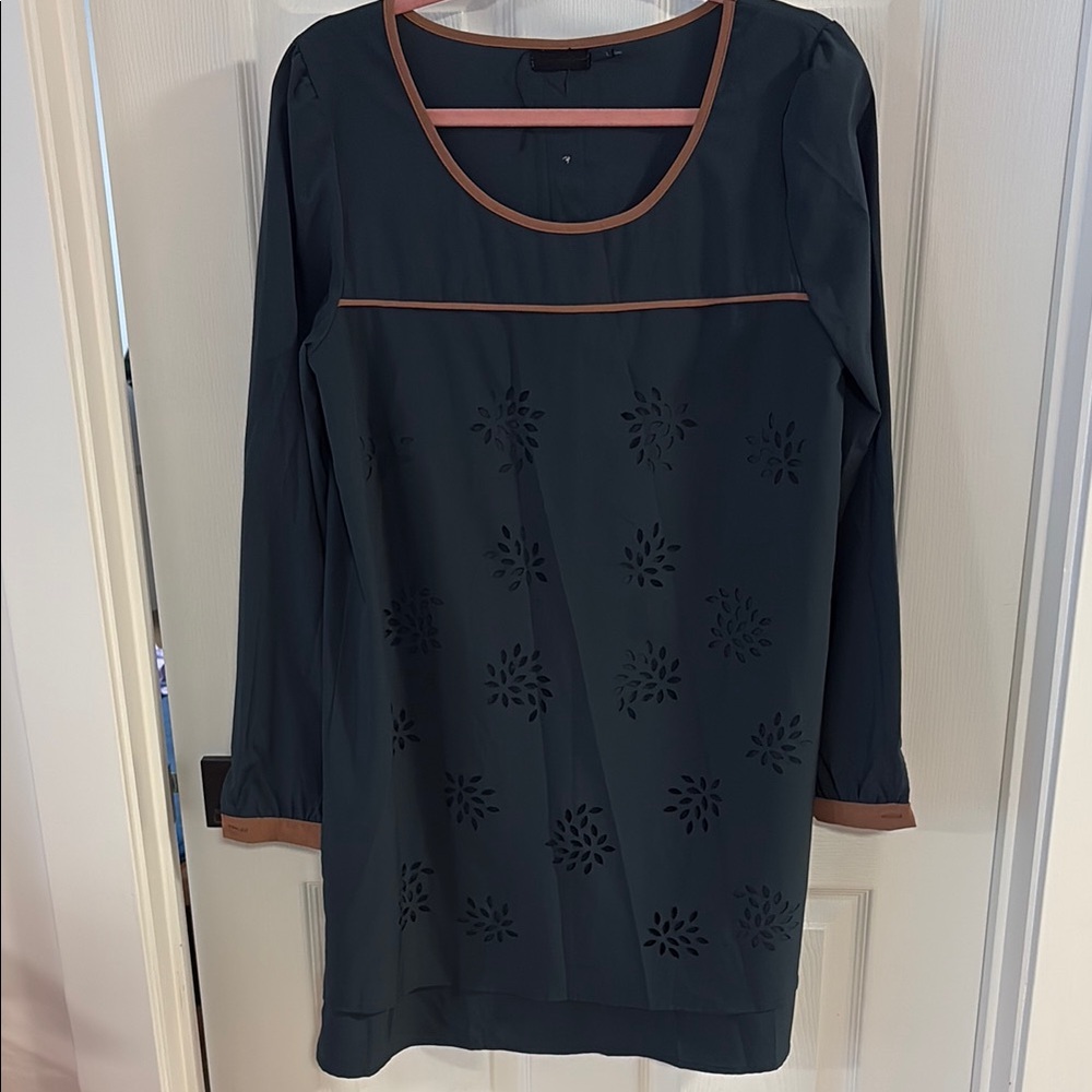 Dark Green Long Sleeve Dress with Cutout Design